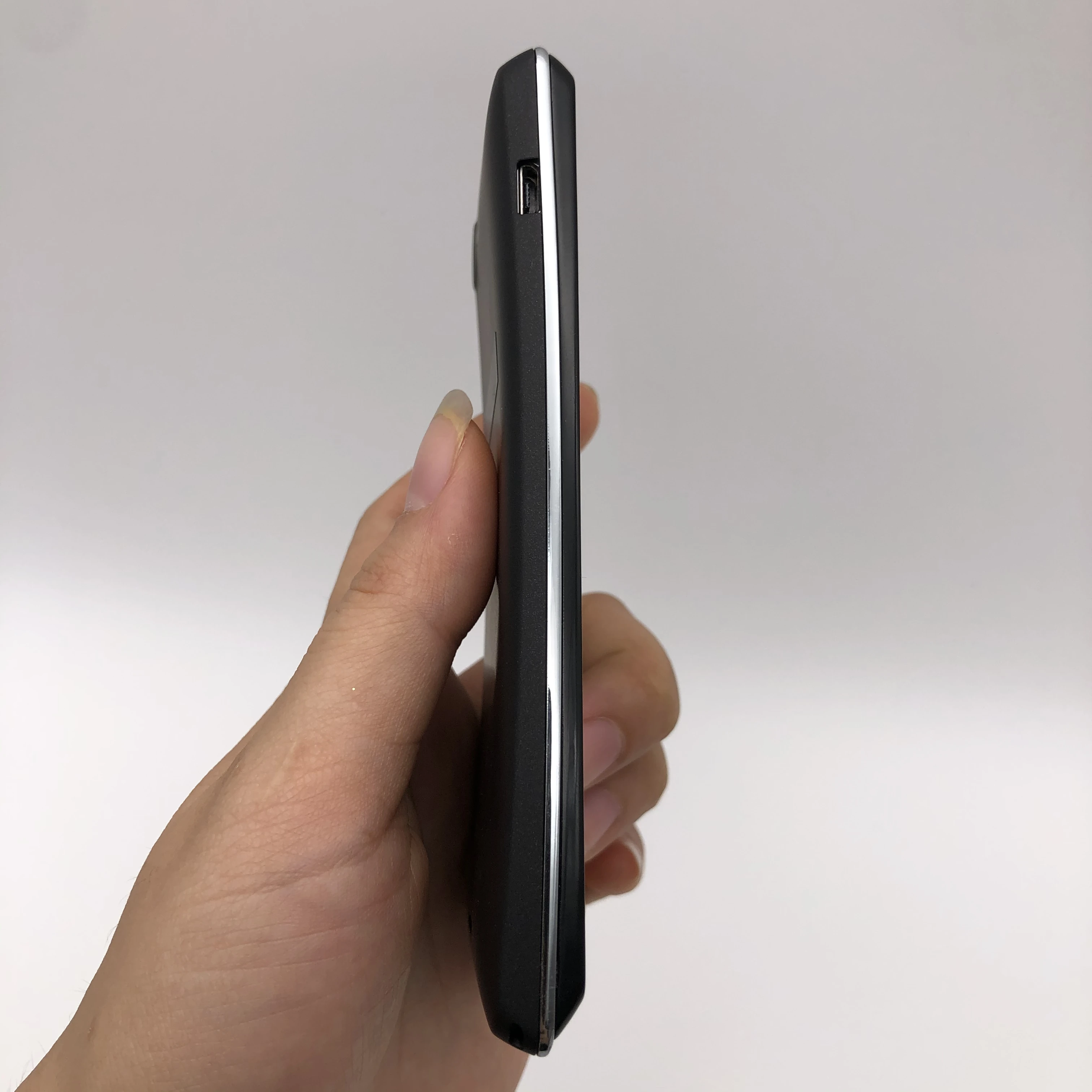 sony xperia j st26i refurbished original unlocked st26 mobile phone 4 0 3g wifi 5mp android 4 0 4 cell phone free shipping free global shipping