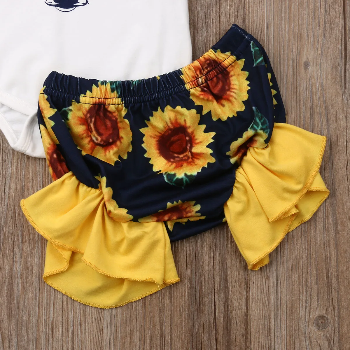 В наличии комплект из 2 предметов для новорожденных топы маленьких девочек