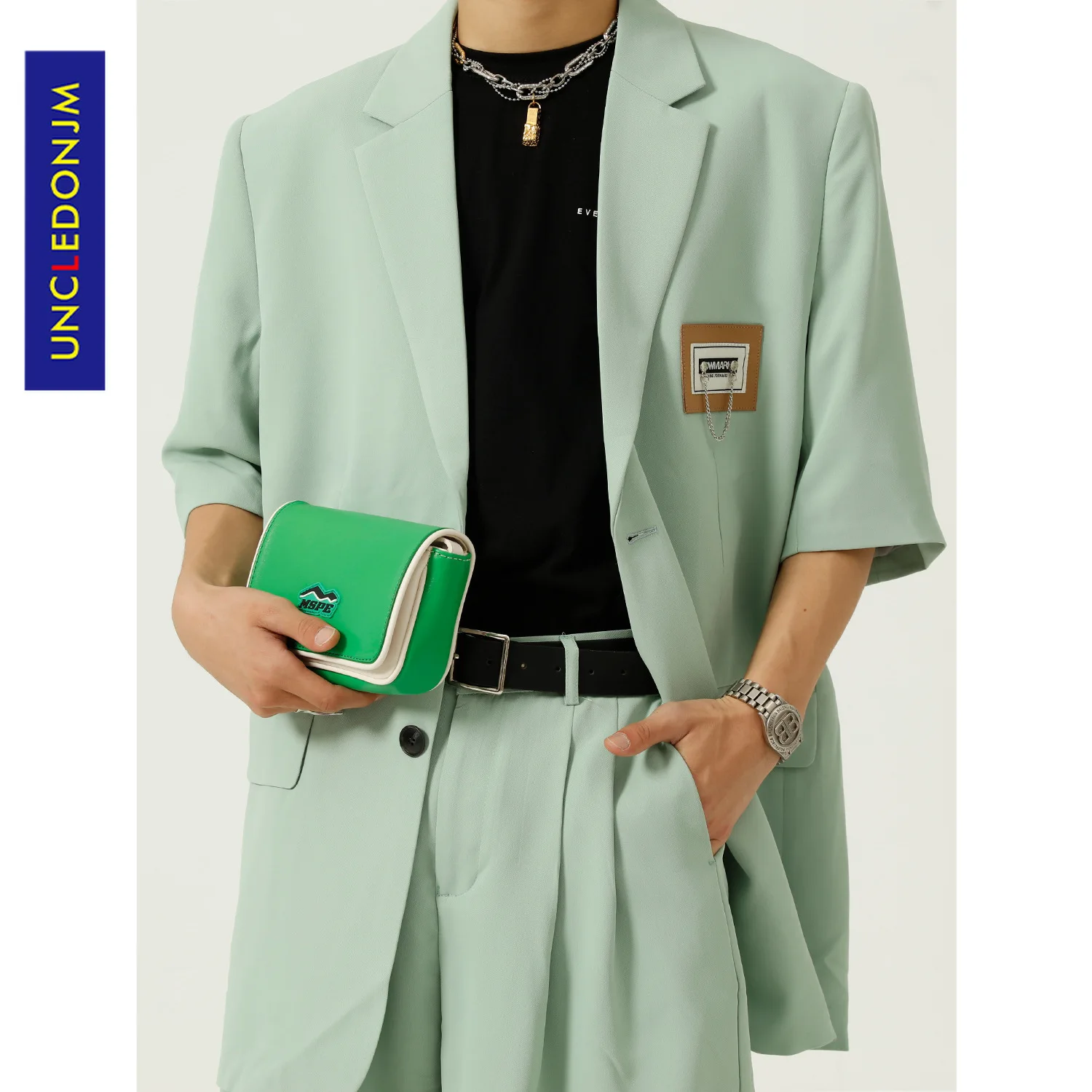 

UNCLEDONJM украшение цепи Простой корейский стиль костюм с коротким рукавом модные мужские джоггеры комплект из хлопка из двух предметов лето