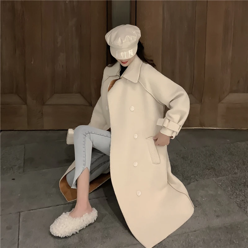 

2020 Autumn Winter Women Fahsion Patchwork Lamb Fur Coat Windbreaker for Women Elelgant Long Trench Coat Overcoat with Sashes