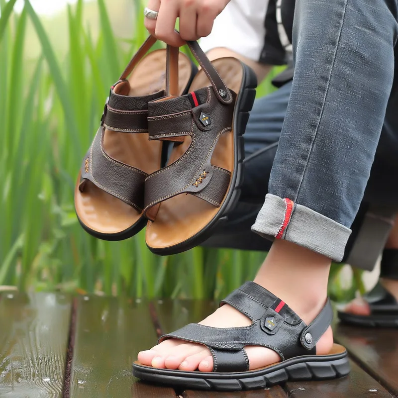 

Men Leather Summer Slippers Outdoor Breathable Beach Shoes Flip Flops Fashion Shoes Indoor Slides Man Home Flat Sandals 2021