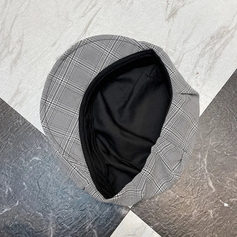 

202105-xx new British Style plaid newsboy cap leisure lady Octagonal hat men women visors cap