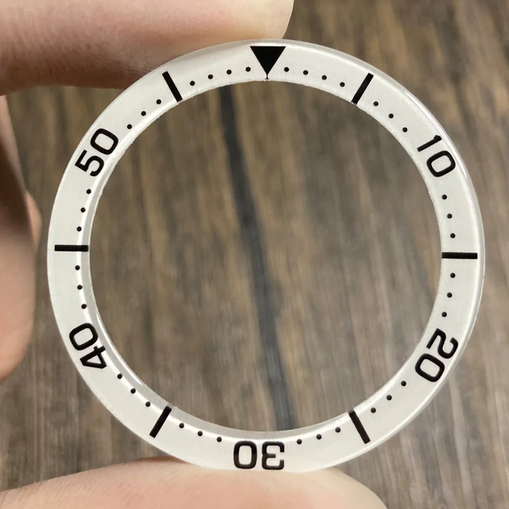 

Watch Modify Parts 40.33mm Mineral Glass Luminous Watch Bezel Insert Suitable For SBDC053 Case