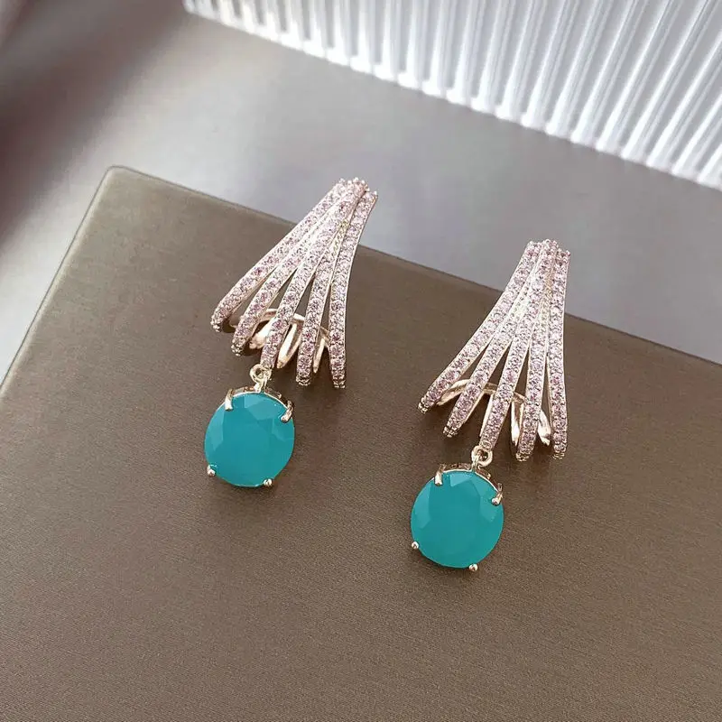 

Bilincolor Fashion Claw Light Blue Dangling Drop Earrings for Women