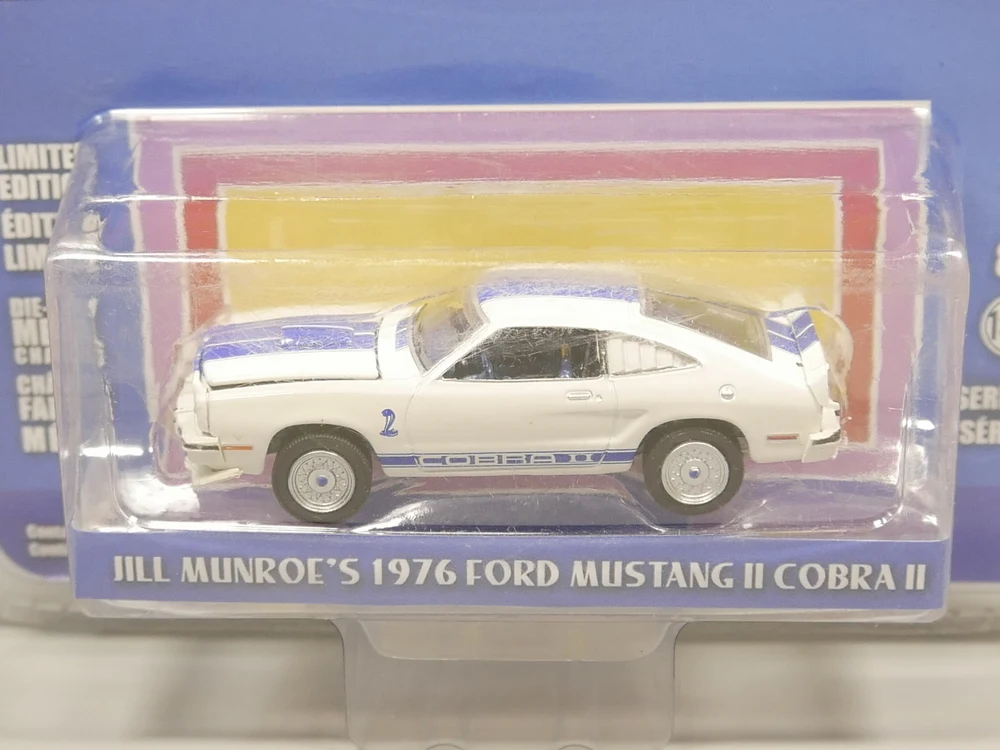Коллекционная металлическая модель автомобиля Greenlight 1:64 1976 Ford Mustang II Cobra| |