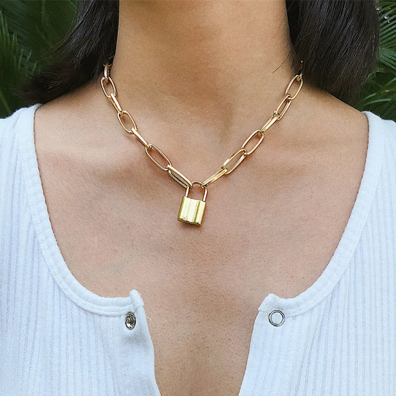 Женское Винтажное колье-чокер DIEZI золотистого/серебристого цвета массивное