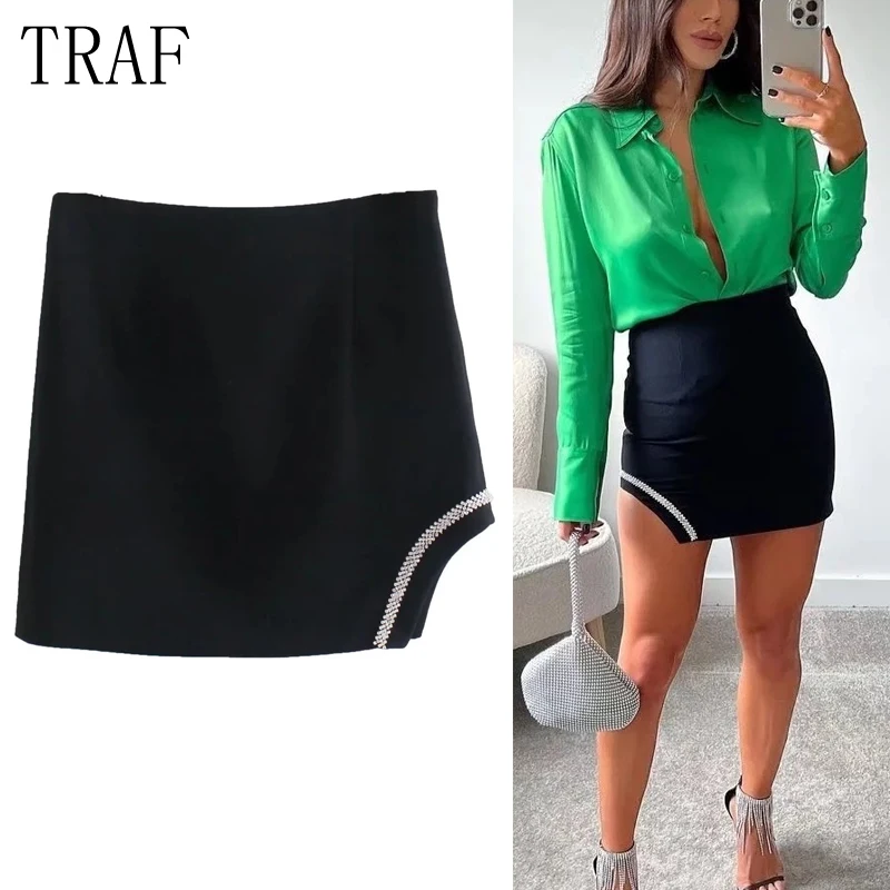 

TRAF 2021 High Waist Black Short Skirt Women Vintage Rhinestone Mini Skirts Woman Fashion Bejewelled Fring Slit Y2K Skirt