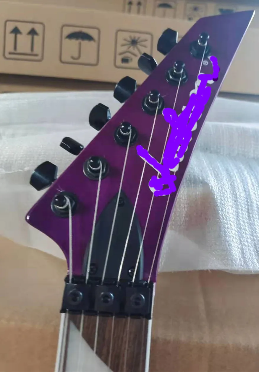 Высококачественная электрогитара корпус в виде Золотой четырехугольной звезды