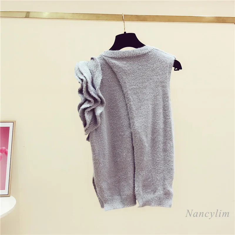 

2021 Spring New Elegant Ruffle Round Neck Sleeveless Knitted Vest Sweater Women's All-Match Mink Fur Sleeveless Knitwear