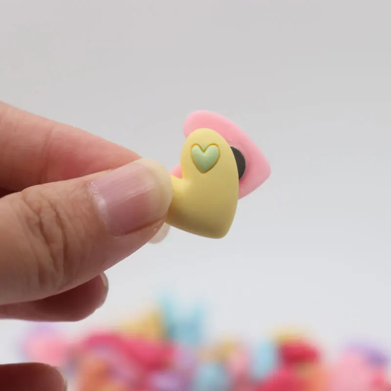 Магнит на холодильник Красного/розового/голубого цвета для красочный в форме