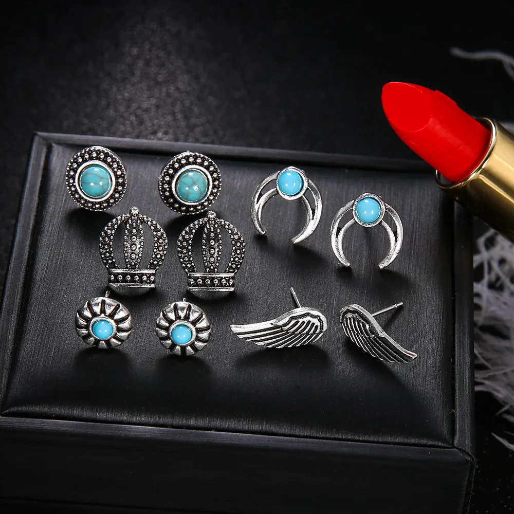 

5 Pairs Fashion Bohemian Stud Earrings Set Crown Wings Flowers Crescent Moon Pattern Boho Earrings Women Vintage Earrings