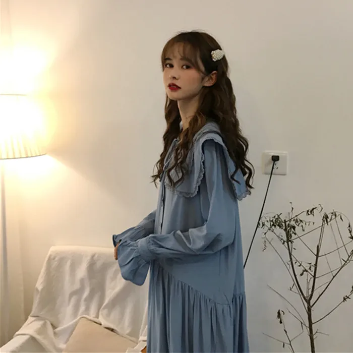 

Price and make firm offers ~ easy sweet doll falbala, backing chiffon dress