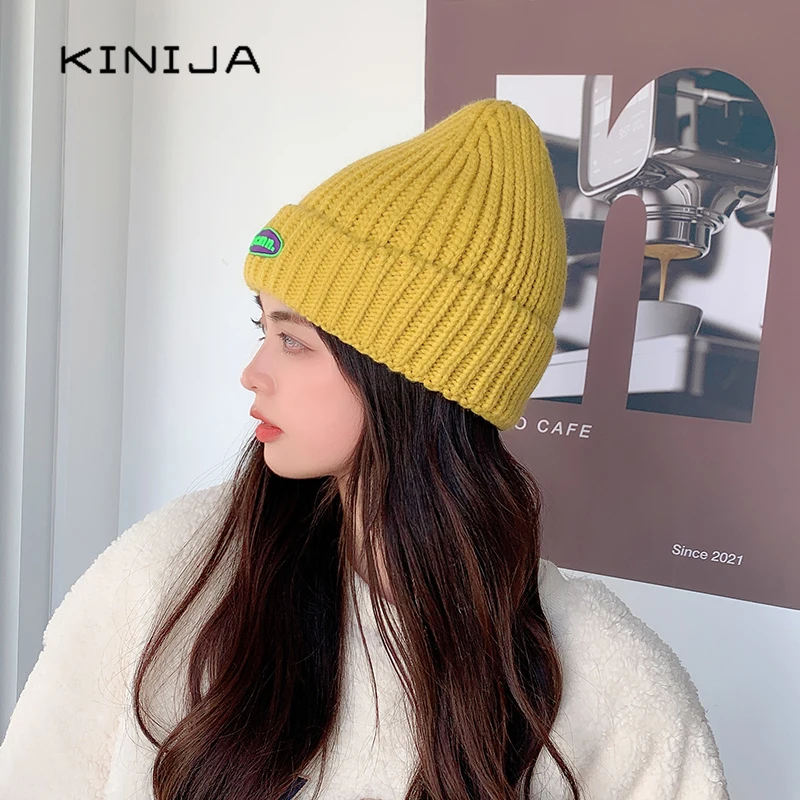 Осенняя вязаная шапка карамельных цветов для холодной погоды однотонные