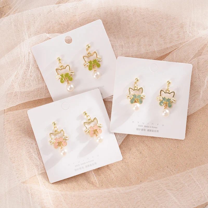 

Cute Cartoon Earrings Small Fresh Fashion Oil Dripping Earrings 925 Silver Needle Long Jewelry Is Preferred for Girls or Parties