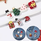 34 шт., эмалированные броши в виде новогодней елки