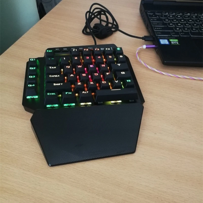 Механическая игровая клавиатура K700 с одной рукой RGB светодиодный ная подсветка