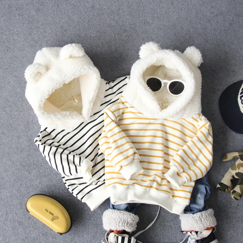 

2-8Y new 2019 autumn winter fleece inside boys cartoon sweater with hood boys handsome warm sweater