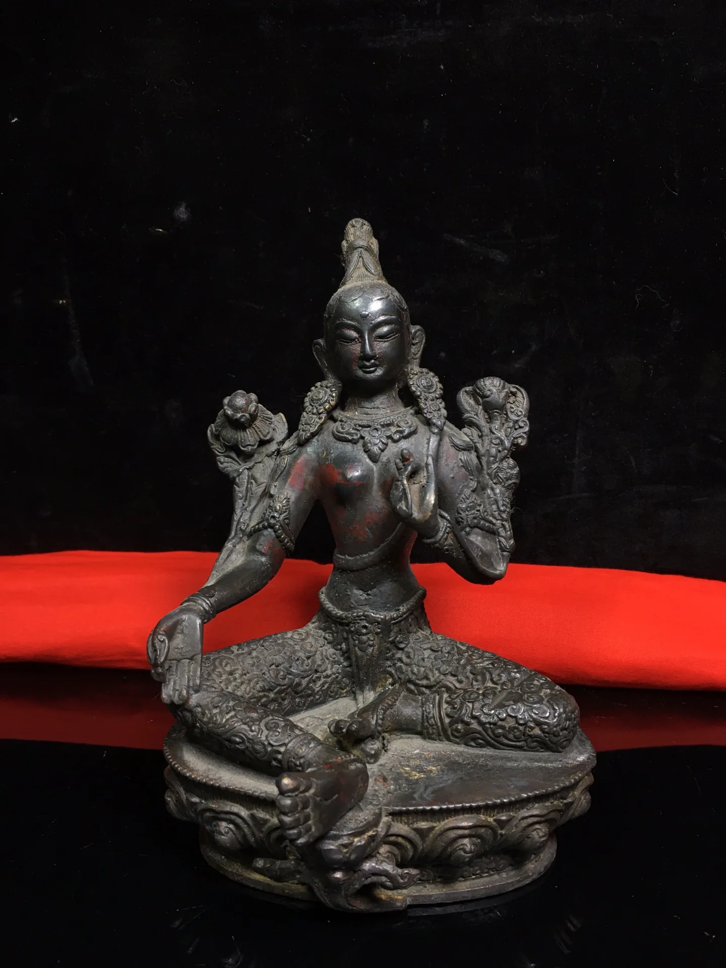 

8"Tibetan Temple Collection Old Bronze Cinnabar Lacquer Green Tara Guanyin Bodhisattva statue Sitting Buddha Enshrine the Buddha