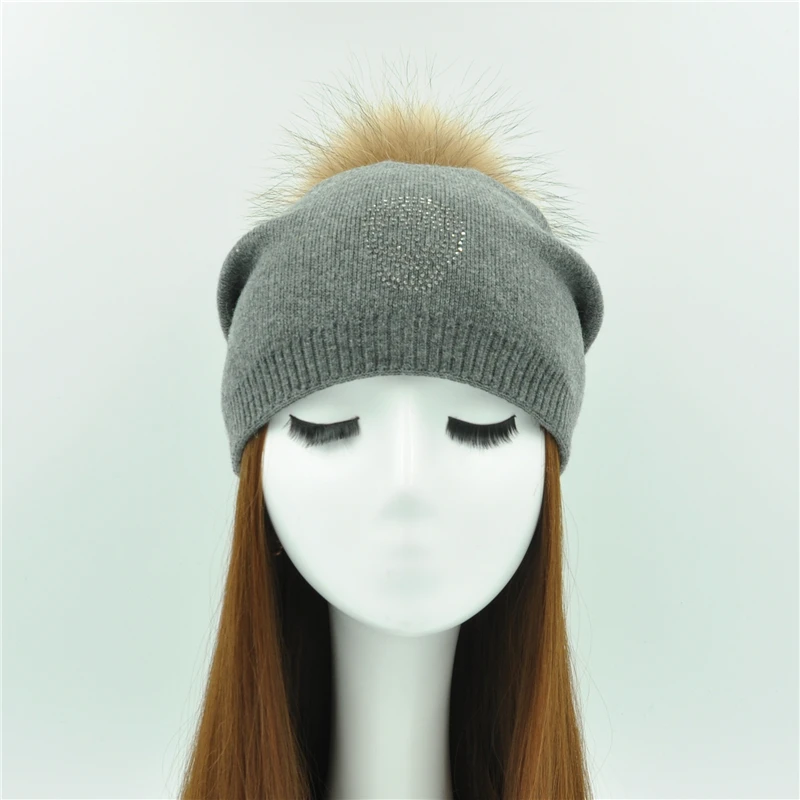 Real Fur Winter Hat Raccoon Fur Pom Pom Hats Shining Rhinestone For Women Brand Thick Women Hat Wholesale Knitted Beanies Cap
