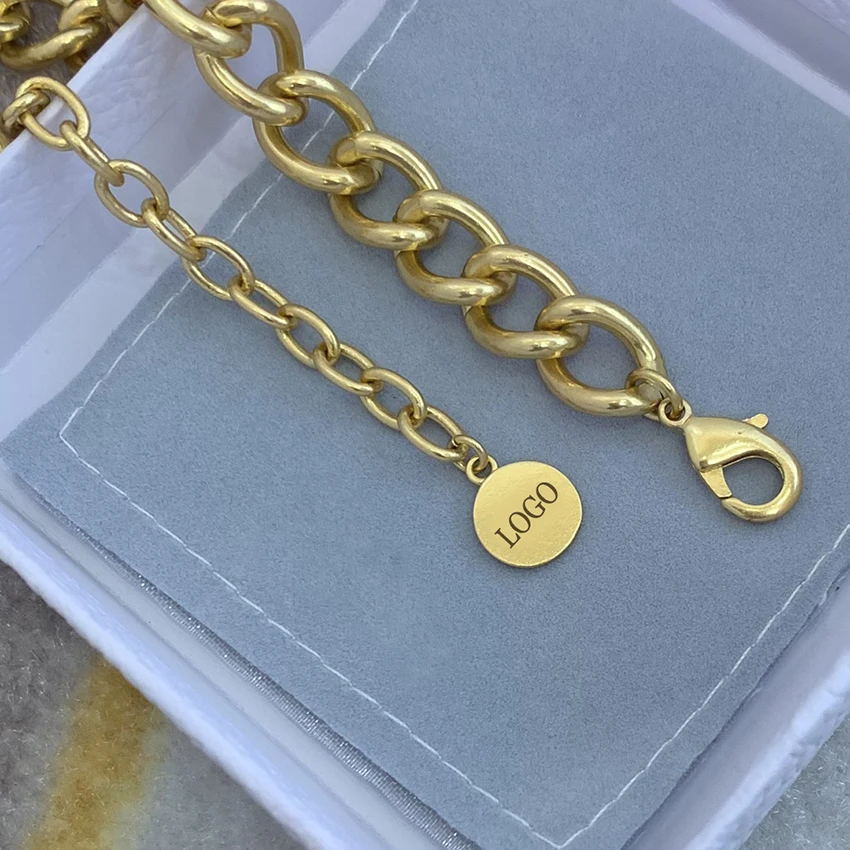 

New letter gold necklace hip hop romantic charm couple personality jewelry Fine jewelry for woman holiday gifts free shipping