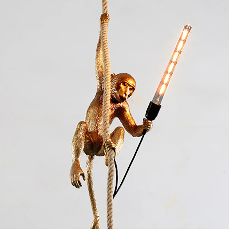 

Северное золото лампа в форме обезьяны светодиодный подвесной светильник с вилла лампа для балкона украшения светильник ing Спальня подвесн...