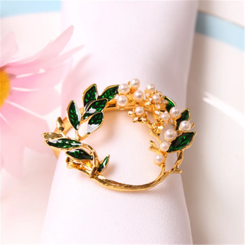 

10 / PCS NEW CHRISTMAS WREATH napkin buckle Jasmine napkin ring Gardenia napkin ring in stock