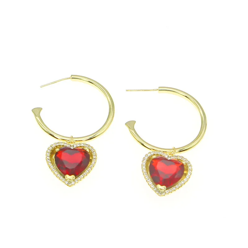 

Retro love ruby diamond earrings female European and American ins niche fashionable age-reducing combination