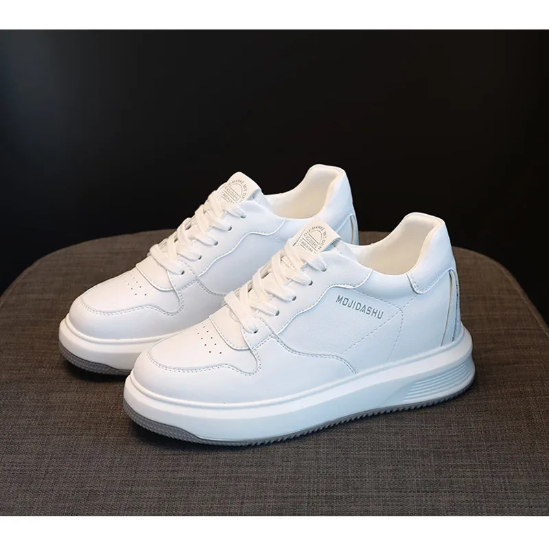 

2021spring new inner increase daddy shoes slimming casual shoes real soft leather platform shoes white shoes women's platform