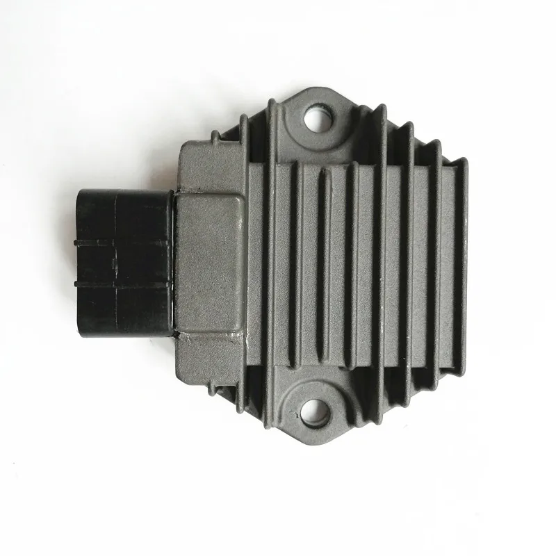 

Motorcycle Voltage Regulator Rectifier For Honda TRX 400FW 350 FOURTRAX FOREMAN 400 4X4 1995-2003 31600-HN7-003