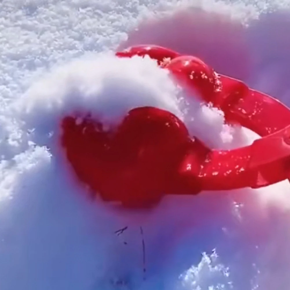 

Snowball Maker Plastic Heart Shaped Snow Ball Clip Kids Winter Snowball Fight Toys Outdoor Beach Toys 20x5cm
