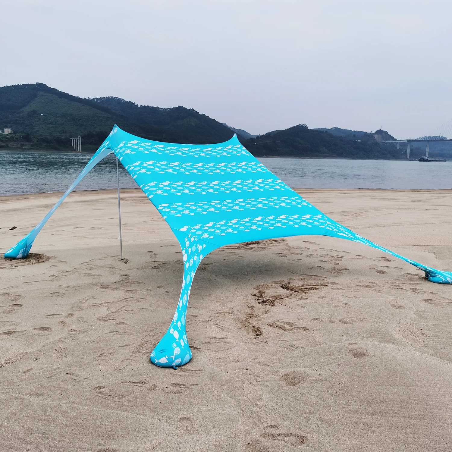 저렴한 해변 천막 태양 그늘 Pergola 야외 낚시 캠핑 캐노피 비치 우산 파라솔 야외 우산 휴대용 파라솔