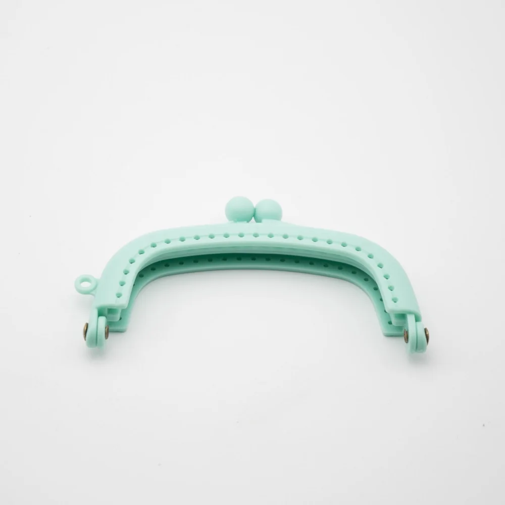 

1Pc Fashion Candy Color Resin Coin Purse Bag Arc Frame Kiss Clasp Lock Handbag 8.5cm Hot Sale Bag Parts & Accessories