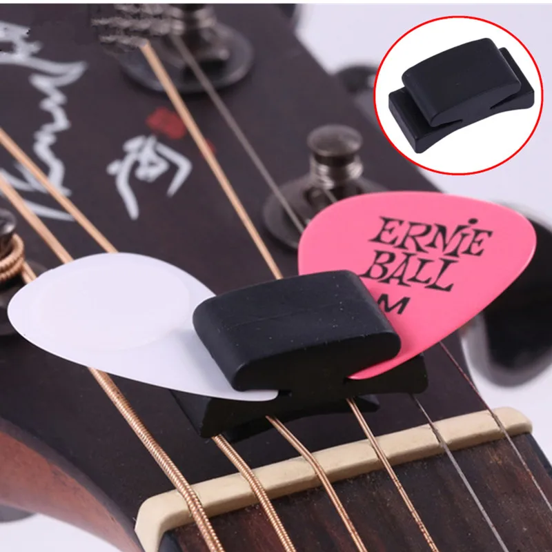

1/2Pcs Black Rubber Pick Holder for Guitar Ukulele Fix on Headstock Firmly Holders for Guitar Bass Cute Guitar Accessories