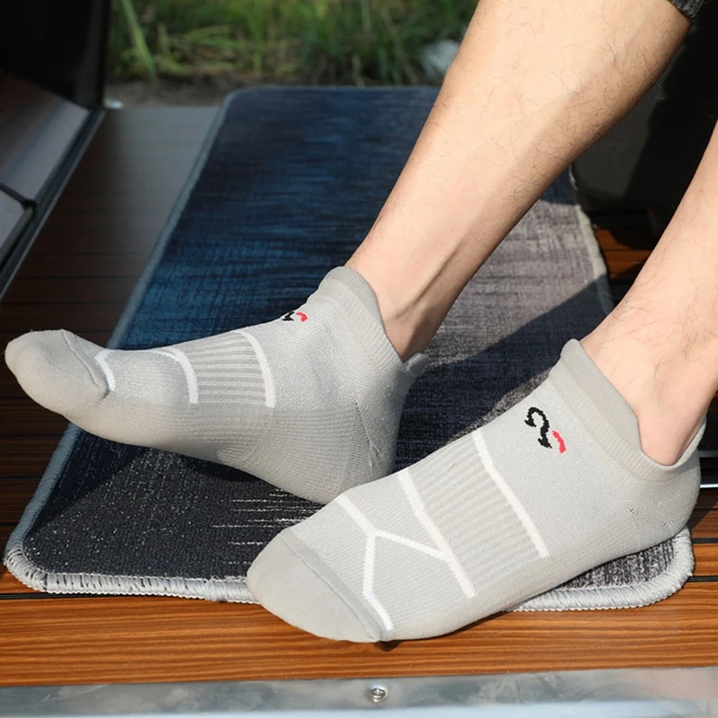 

Men's Women Multi Pack Mesh Ventilating Comfort Fit Performance No-Show Socks Cycling Sport Running Socks Black