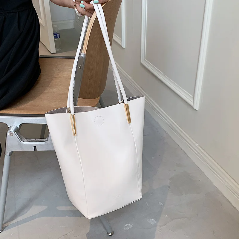 

Elegant Large Capacity Female Bucket Bag 2021 Fashion New Quality Pu Leather Women's Designer Handbag Tote Shoulder Bag