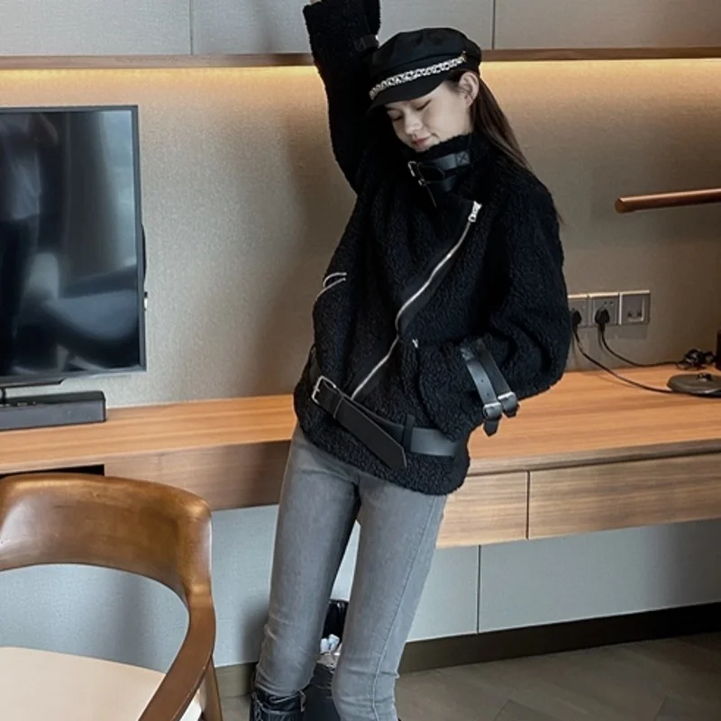 

Style Korean Womens Fashion Loose O-Neck Lamb Wool Jackets Zippers Pockets Office Lady Casual Plus Cashmere Short Biker Jacket