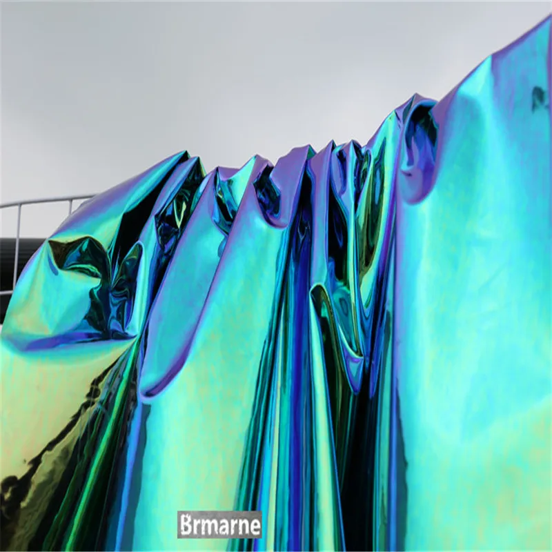 Зеркальный дождевик из ТПУ с металлической текстурой водонепроницаемая