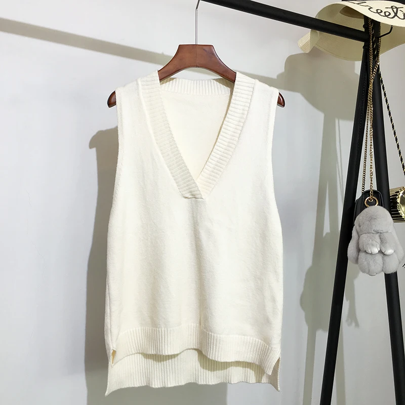 

V-neck knitted vest women's sweater autumn and winter new Korean loose wild sweater vest sleeveless sweater