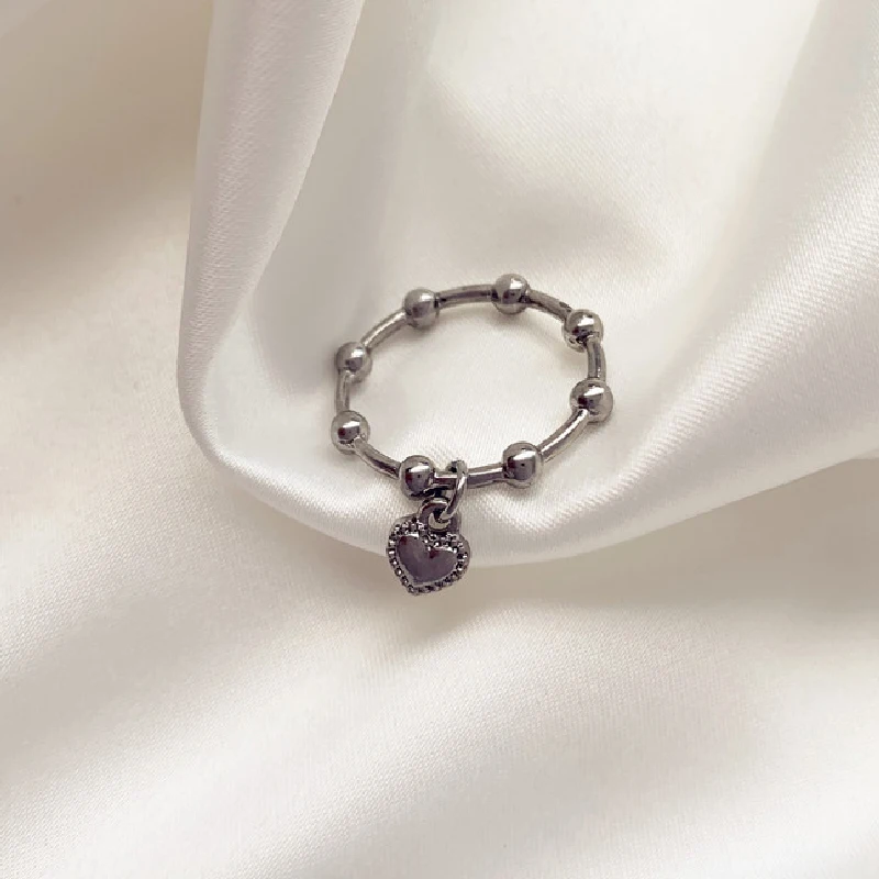 Женское кольцо с подвеской в виде сердца | Украшения и аксессуары