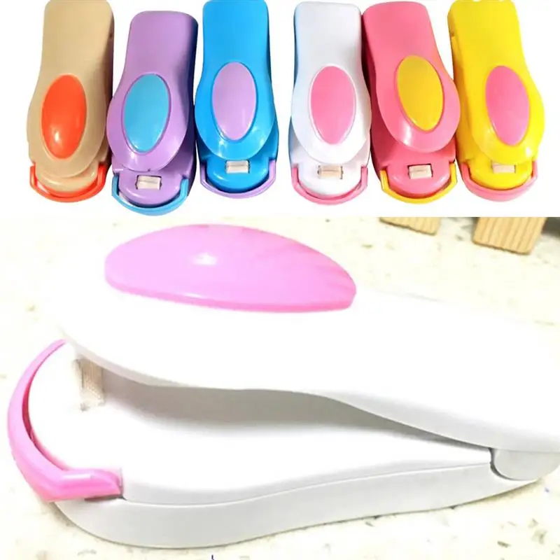 

Portable Mini Sealing Machine Household Handheld Heat Bag Sealer Mini Heat Sealing Machine for Airtight Food Storage Saver