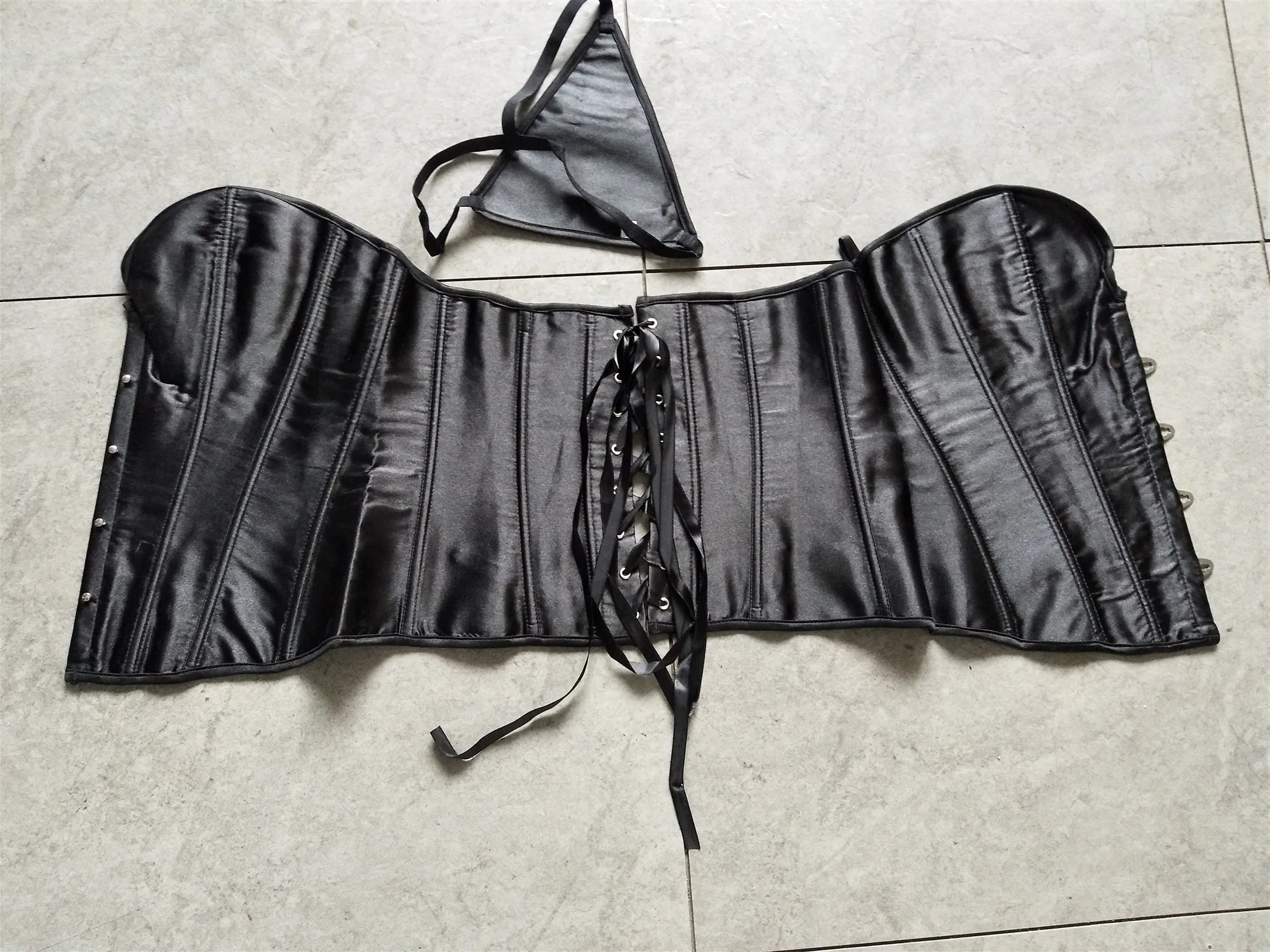 Корсет женский в стиле стимпанк черный с глубоким V образным вырезом|Бюстье и