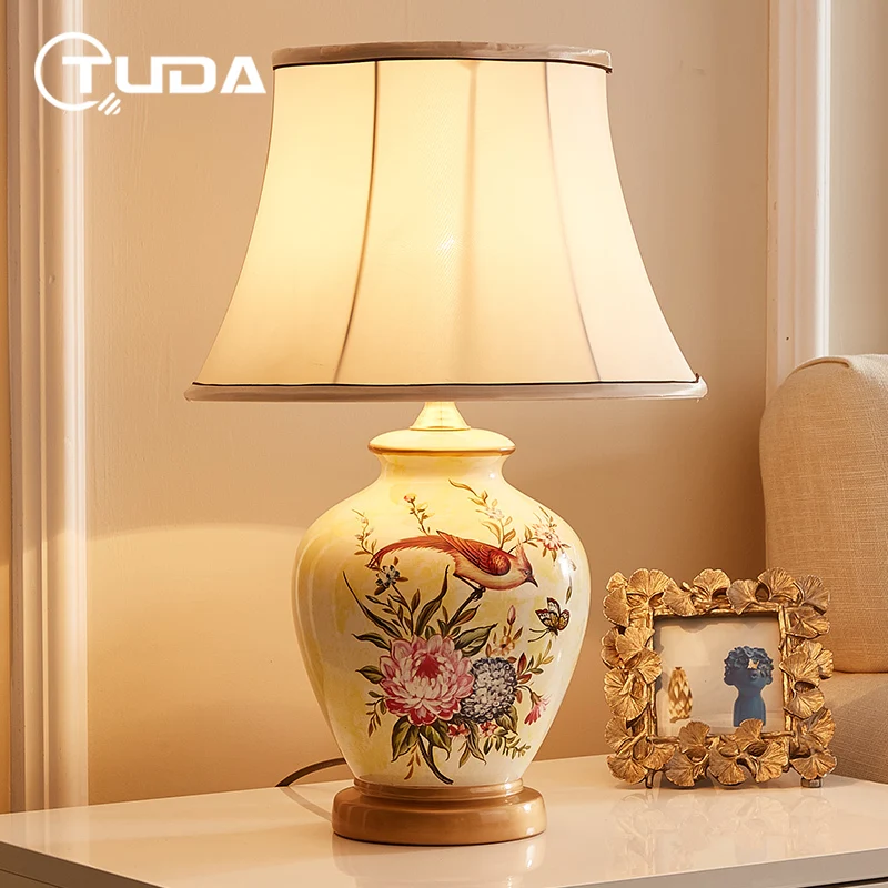 

American Style Ceramic Table Lamp Remote Control Simple Modern Bedroom Bedside Lamp Bedside Lamp Warm Light Home Decoration
