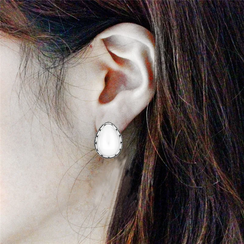 Water Drop Pearl Earrings Stud For Women Vintage Look Flower Design Antique Silver Plated Push-Back Fashon Jewelry TE508