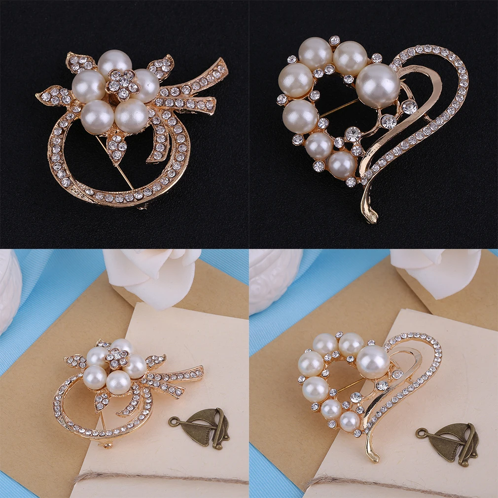 Elegant Fashion Brooches For Women Flower and Heart Design Rhinestone Golden Plated Brooch Pins Luxury Jewelry