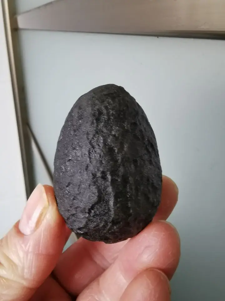 84 4 г натуральные черные Метеориты и Tektites образцы ювелирных изделий|meteorite