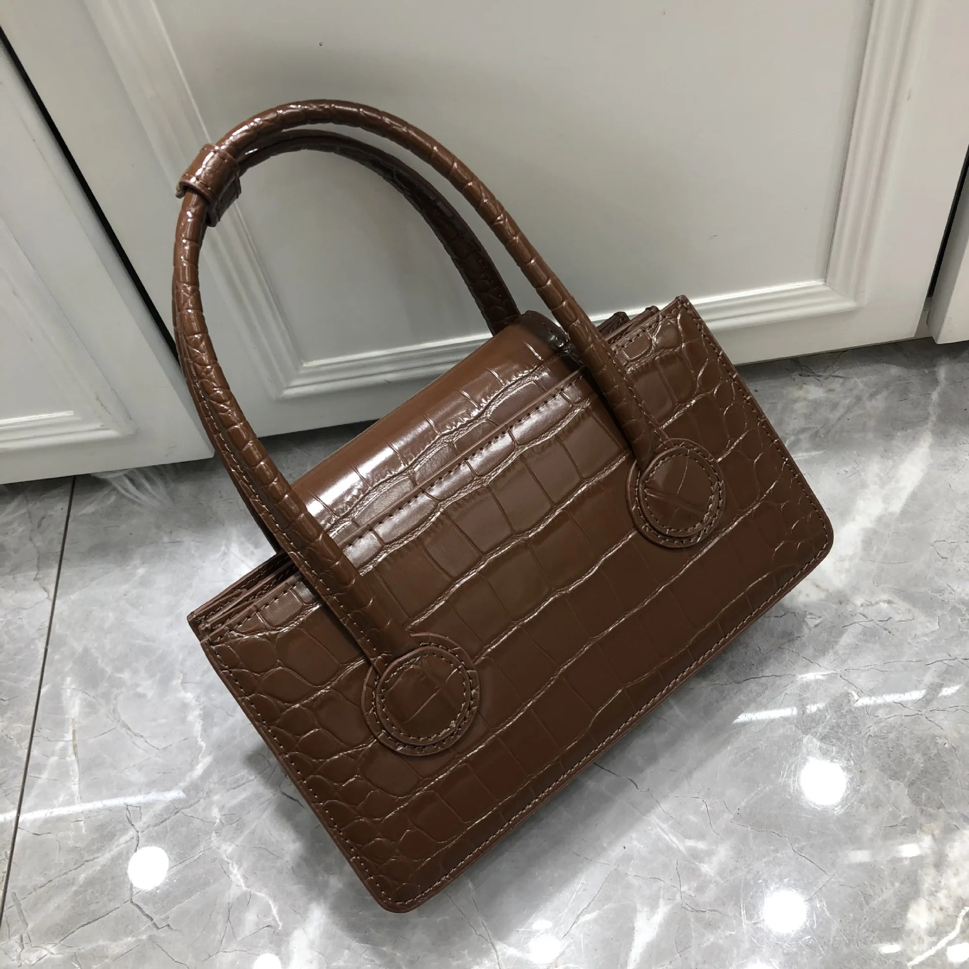 

2021 new fashion versatile women's bag Crocodile Leather Mini organ bag one shoulder slant cross portable simple bag