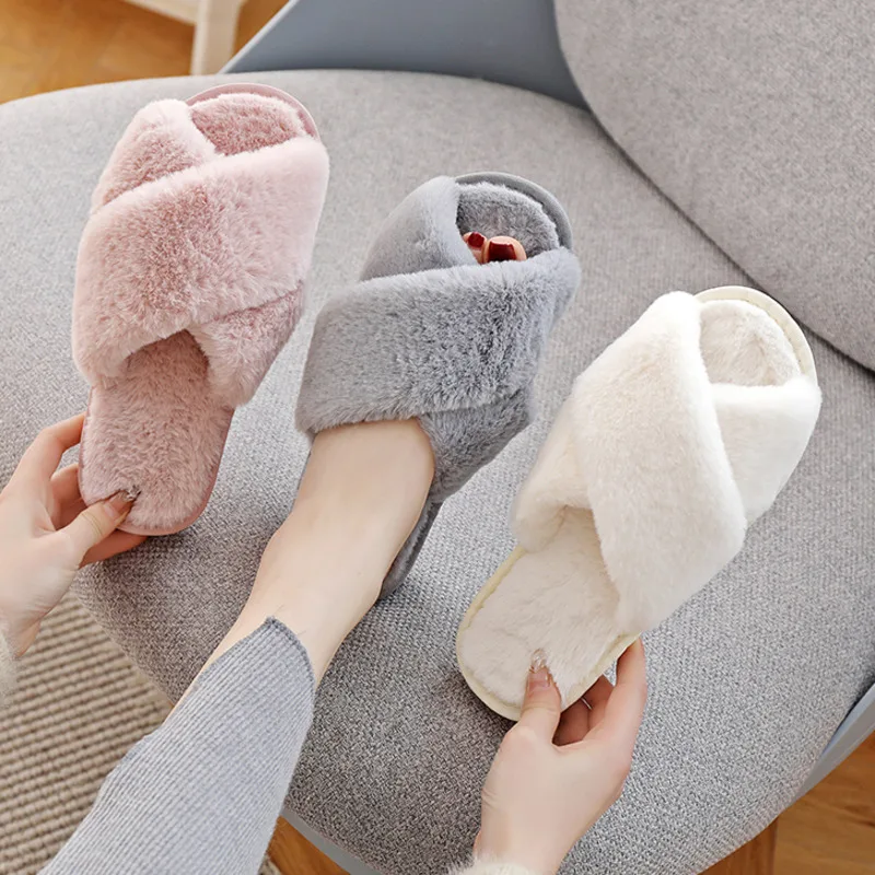 

New Winter Women Warm Fluffy Slippers Cozy Faux Fur Indoor Slides Flat Soft Furry Shoes Ladies Female Celebrities Flip Flops