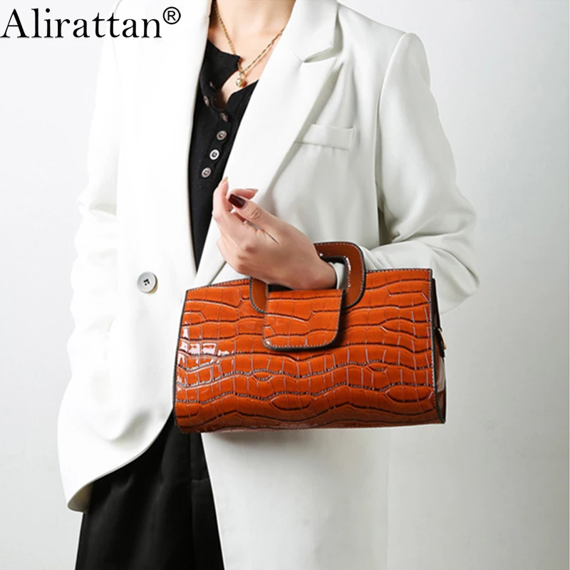 

Retro Crocodile Pattern PU Leather Crossbody Bags For Women 2021 Fashion Brand Ladies Simple Handbag Shopping Shoulder Bag