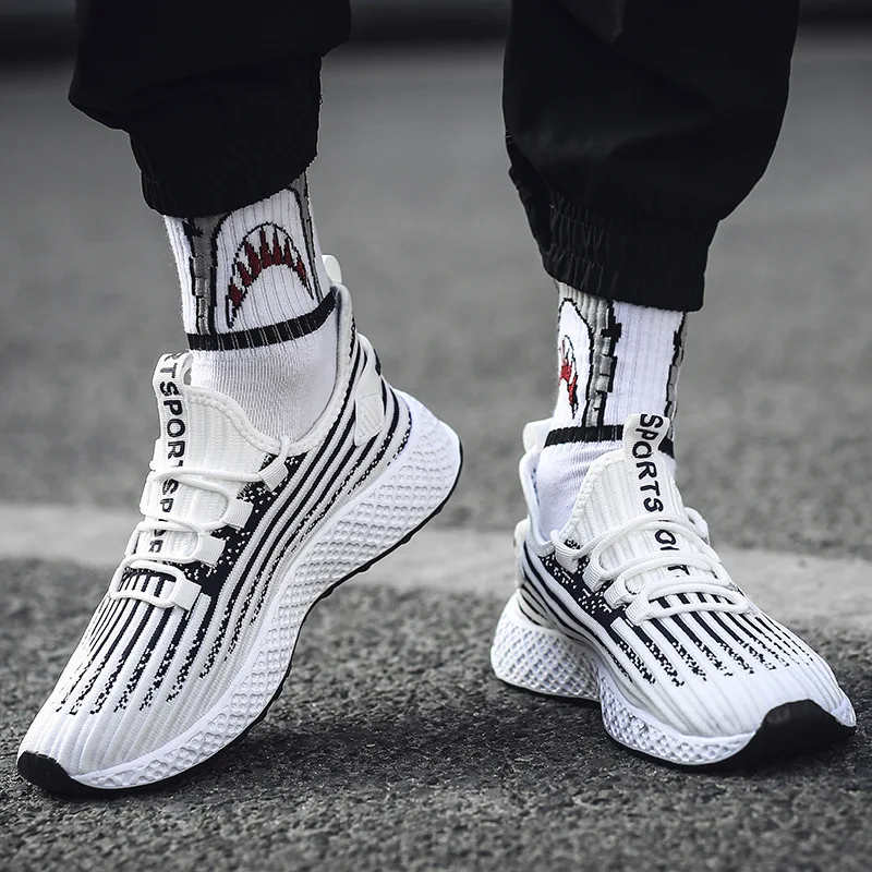 

Light Running Shoes Comfortable Casual Men's Sneaker Breathable Non-slip Wear-resistant Outdoor Walking Men Sport Shoes