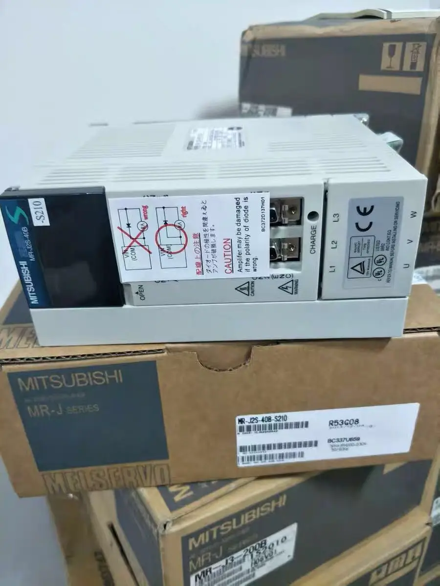 

MR-J2S-100B-S180/MR-J2S-200B-S180/MR-J2S-350B-S180/MR-J2S-500B-S180/MR-J2S-700B-S180/Original Servo Motor Driver Control